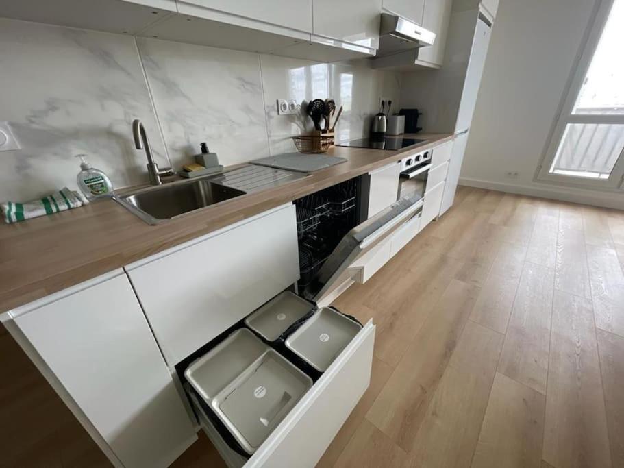 9 Mi From Stade De France - Charming 5-Room 圣但尼 外观 照片
